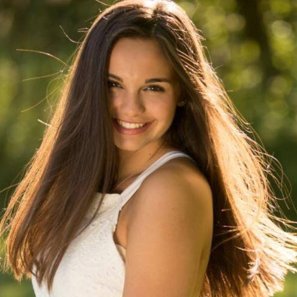 Meet your Posher, Natalie